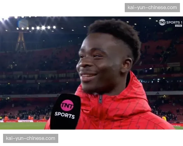 独家专访:萨卡谈自己与厄德高在右肋部的默契养成