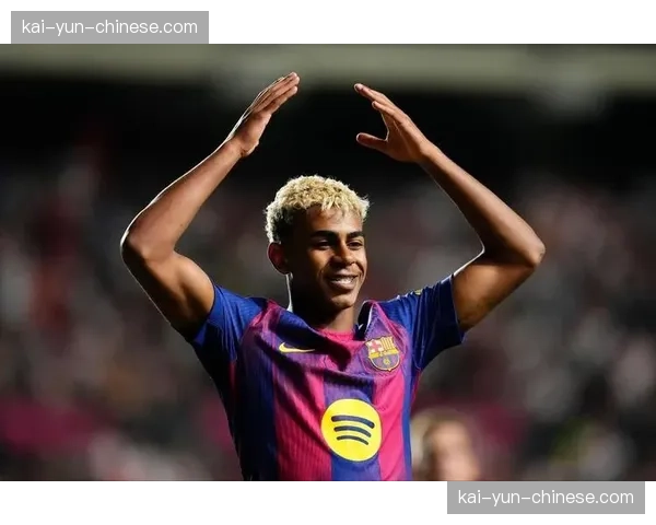 评论:巴萨平局暴露中场控制力下降,争冠希望渺茫 评论:巴萨平局暴露中场控制力下降,争冠希望渺茫