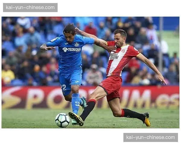 快讯:斯佩齐亚 vs 卡利亚里,主队利用点球打破僵局 快讯:斯佩齐亚 vs 卡利亚里,主队利用点球打破僵局